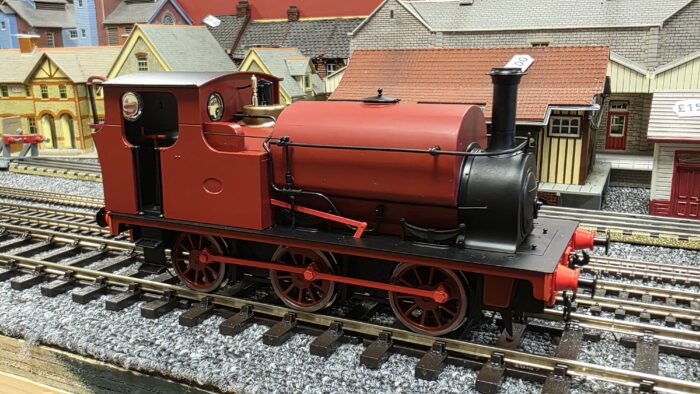 EFE Rail E85706 Hudswell Clarke 0-6-0 Tank Maroon (1539 'Derek Crouch')