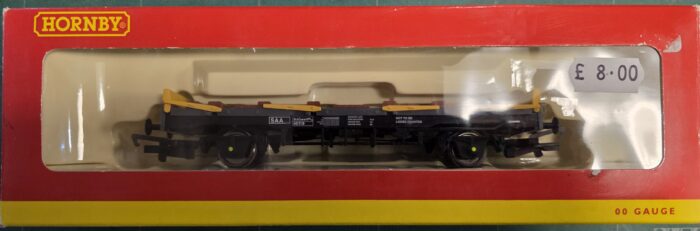 Hornby R6210A B.R 45 Ton GLW Steel Carrier 40119 (no load)