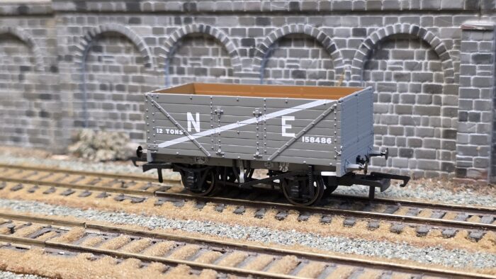 Oxford Rail OR76MW7037 7 Plank Wagon NE 158486