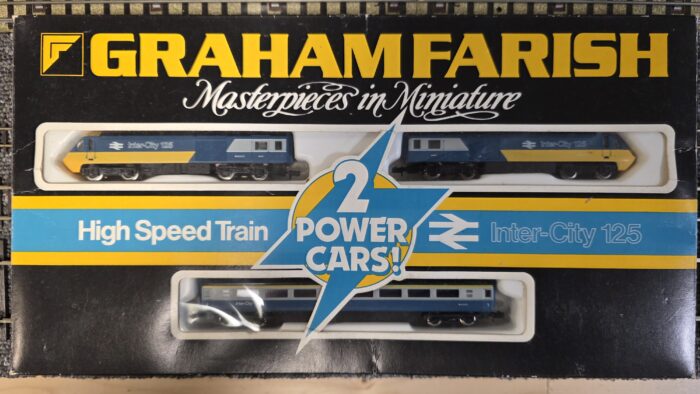 Farish 8125 Class 43 HST in Intercity Blue & Grey