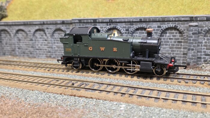 Lima L205111 Class 45xx 2-6-2T 4589 in GWR green
