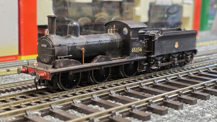 Hornby R3231 Class J15 0-6-0 65356 in BR Black with early emblem with Working Lights