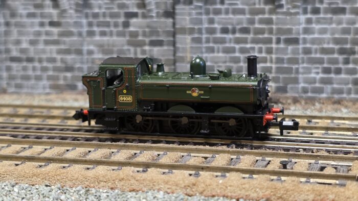 Farish 371-987A GWR 64XX Pannier Tank 6408 BR Lined Green (Late Crest)