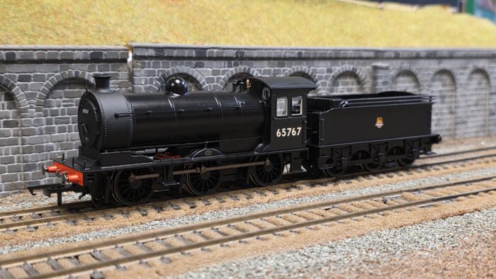 Oxford Rail OR76J26002XS J26 Class 65767 BR Early Plain Black - DCC Sound
