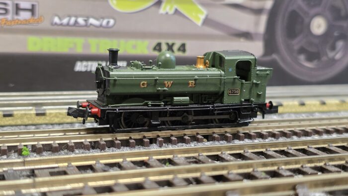 Dapol 2S-007-022 Class 57xx Pannier 0-6-0PT 6752 in GWR green