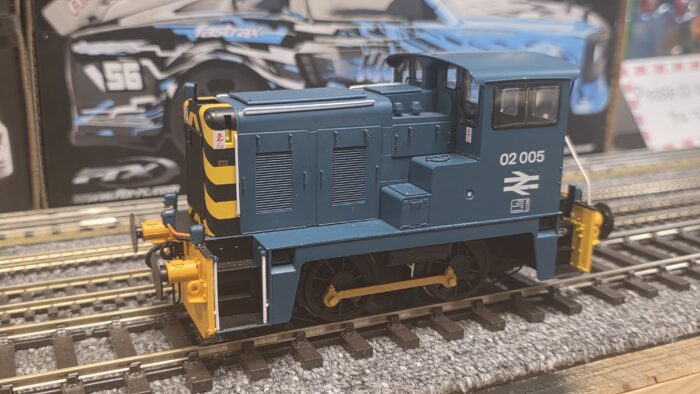 Heljan 2873 Class 02 0-4-0DH Diesel Shunter 02005 In BR Blue Livery
