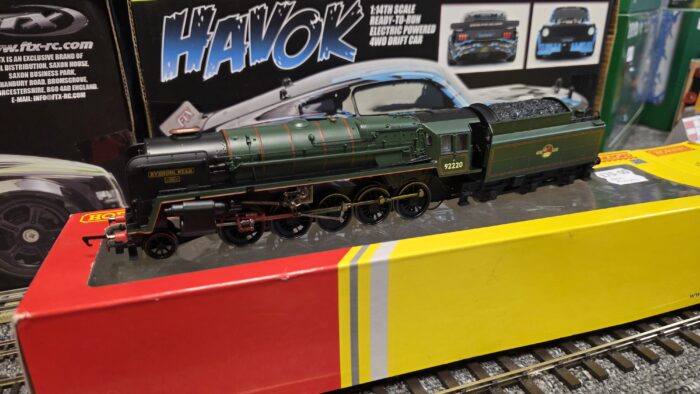 Hornby R2785 Class 9F 2-10-0 92220 "Evening Star" in BR green with late crest - DCC Fitted