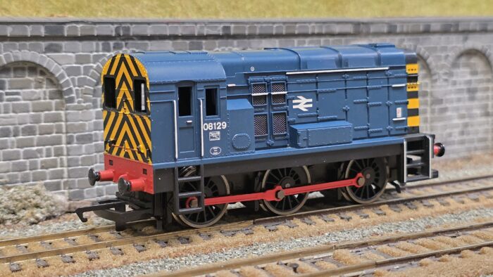 Hornby R3151X Class 08 Shunter 08129 in BR Blue. DCC Fitted