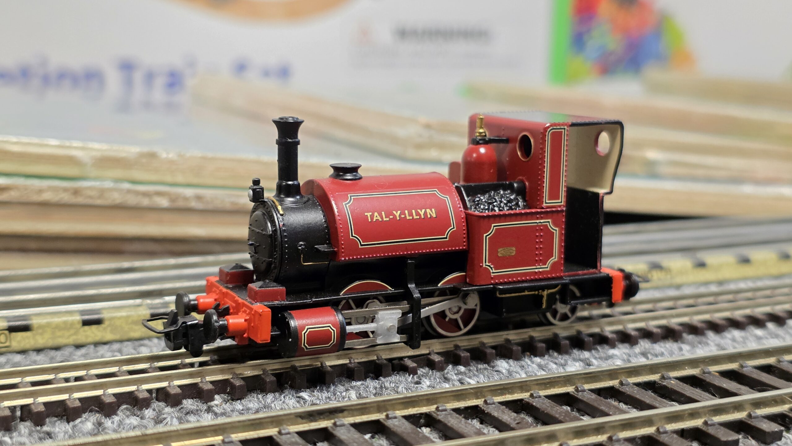 Bachmann 59102 Fletcher Jennings & Co. Talyllyn (Red)Loco
