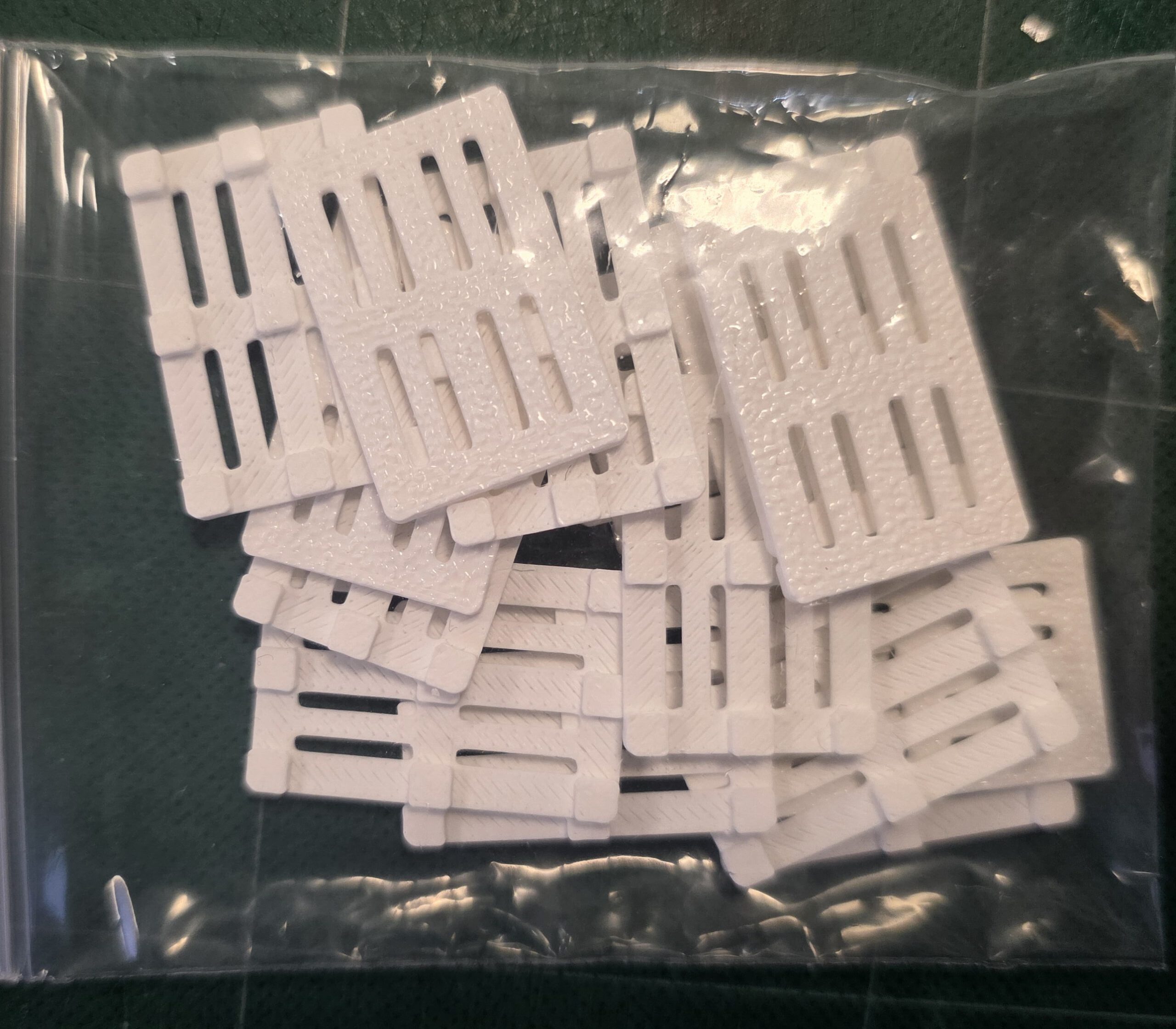 3D Printed Half Pallets (Pack of 16)