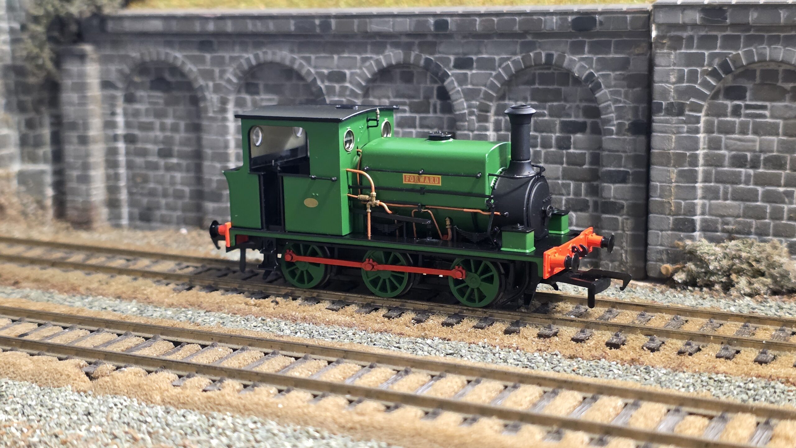 Rapido 960006 Manning Wardle L Class 'Forward' 0-6-0ST